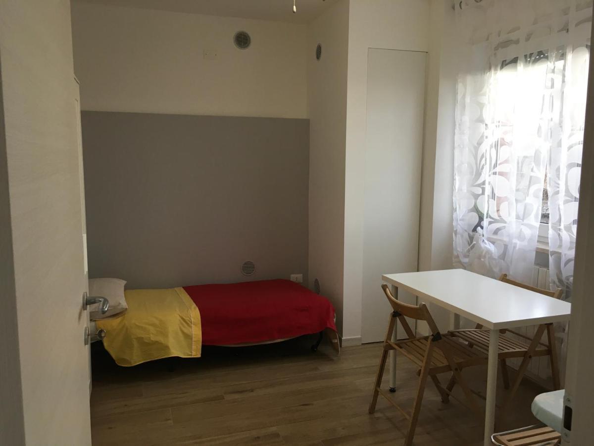 Appartamento incantevole con parcheggio gratuito Verona Esterno foto